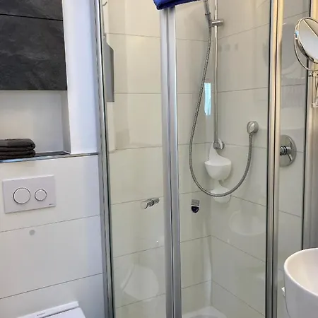 Ausguck דירה וגנרוגה